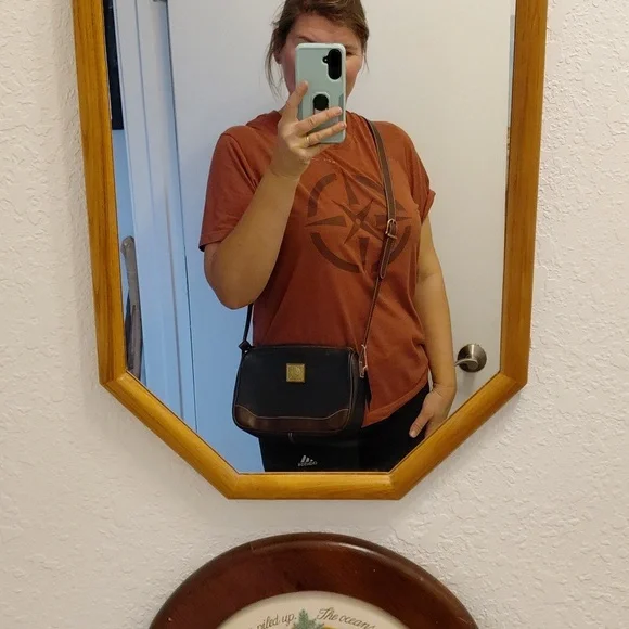 Nwt Vintage Medallion Navy and Brown Leather Crossbody Purse - Picture 12 of 12